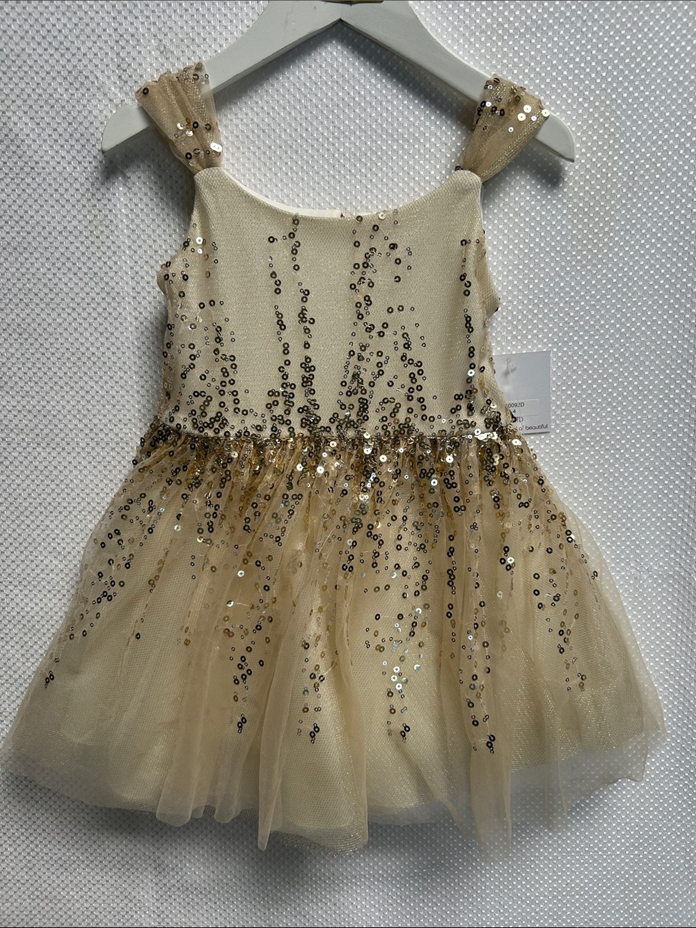Zoe Ltd Gold Sequin Tulle Formal/ Flower girl Dress. Size 4 . NWT. Gorgeous !